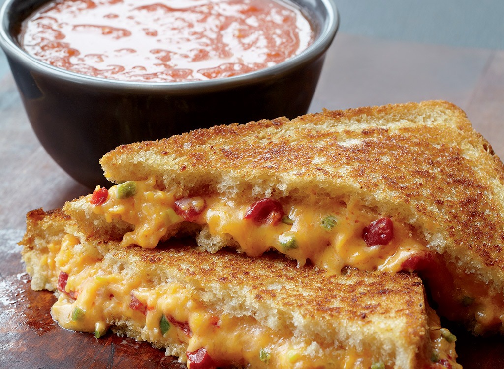 Grilled cheese tomato soup