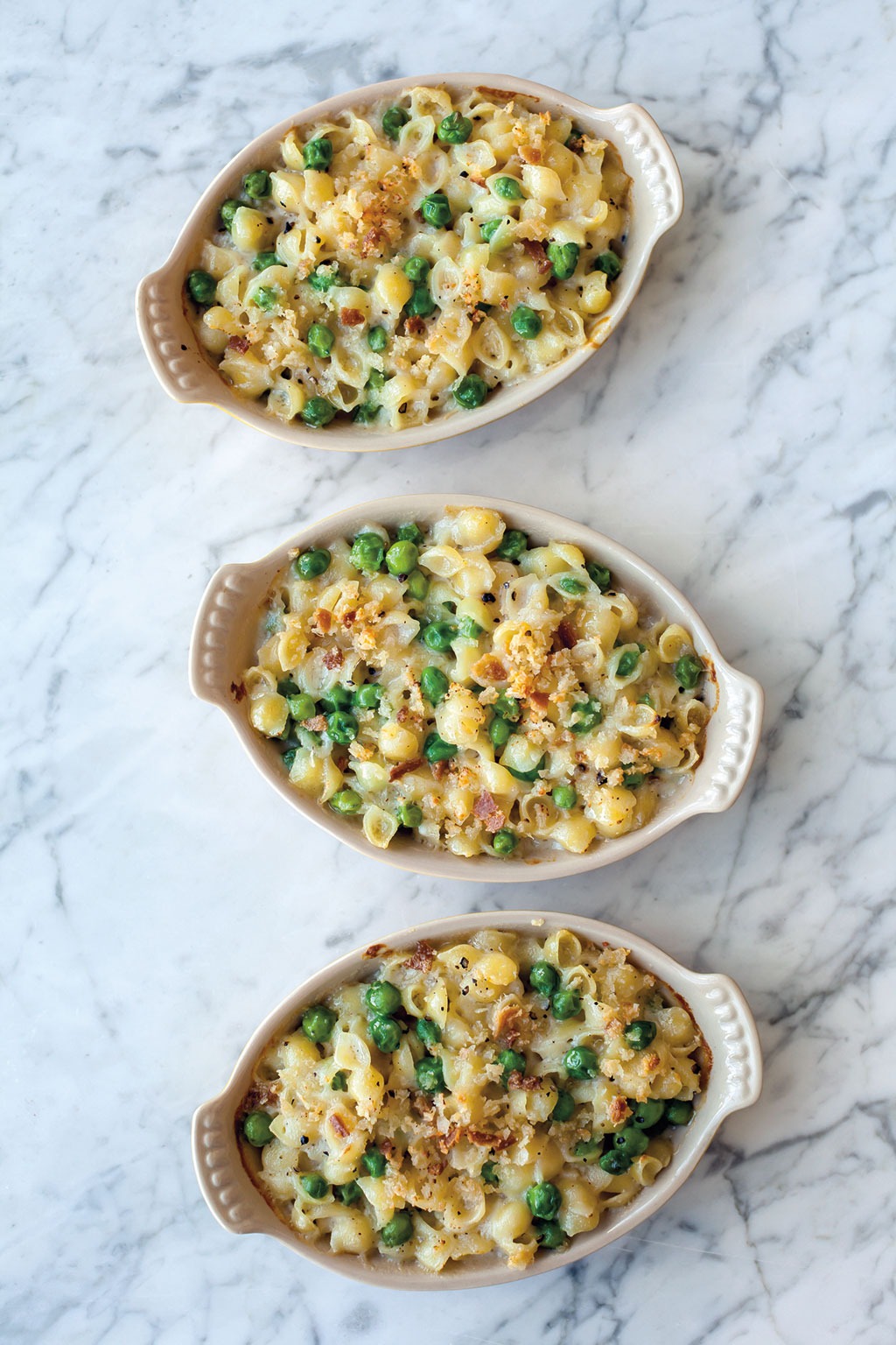 Macaroni and Cheese with <br> Peas and Crisp Bread Crumbs