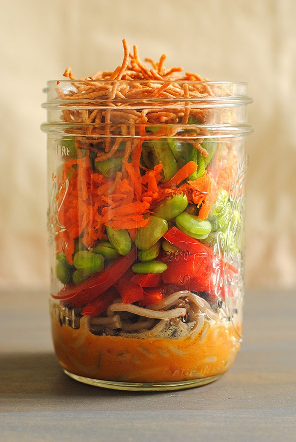 Low Calorie Salad in a Jar