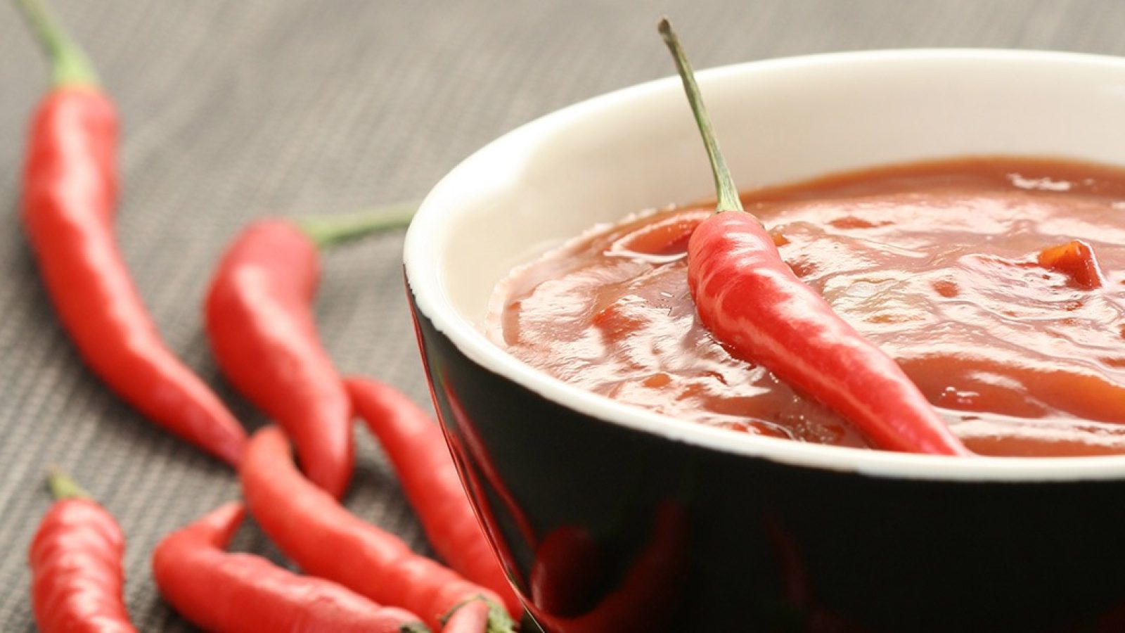 Hot Sauce Can Help You Lose Weight and Live Longer Eat This Not That