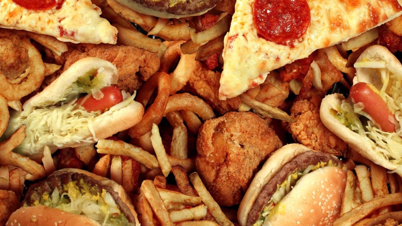 The Top 6 Unhealthiest FastFood Restaurants, According to New Data