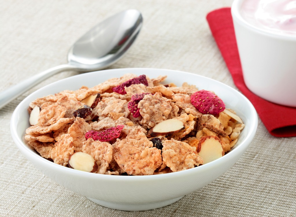 Cereal with berries