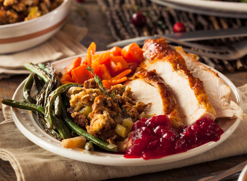 plate full of food thanksgiving