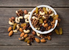 6 Best Trail Mix Combinations For Weight Loss