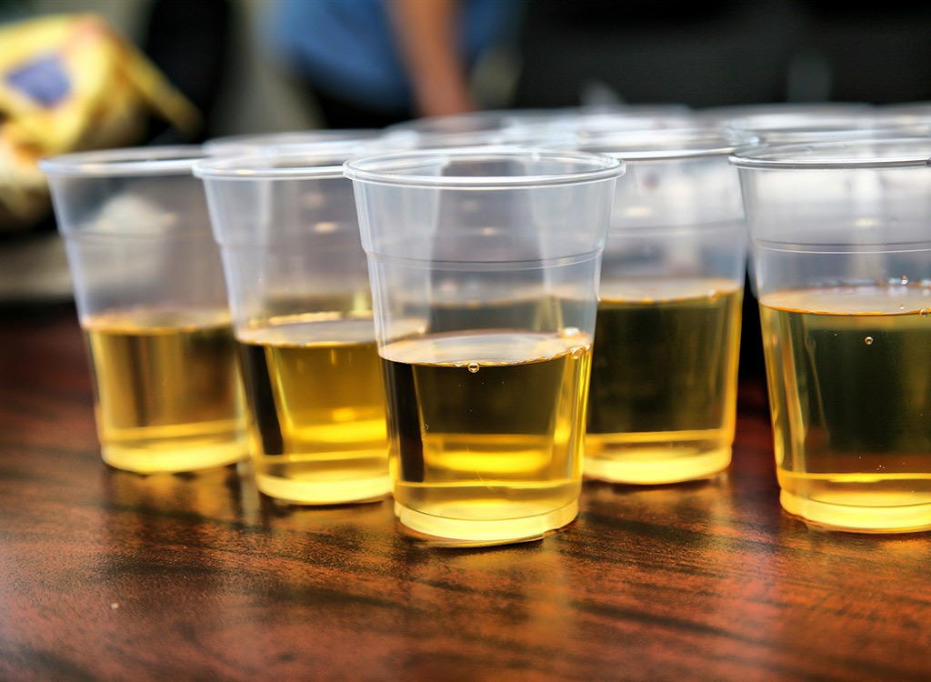 beer in cups