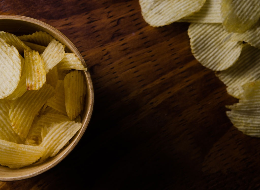 potato chips in bowl