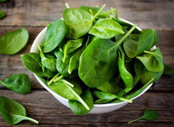 Spinach - low carb foods