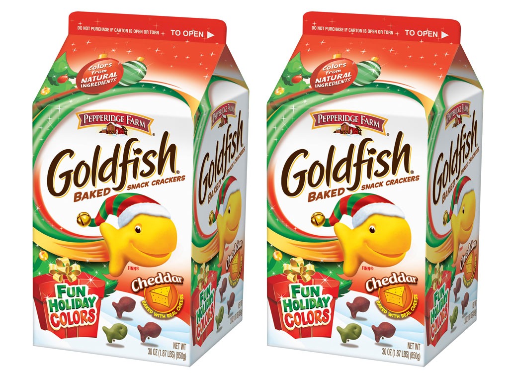 goldfish fun holiday colors baked cheddar crackers